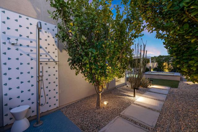 657 Dominion Way, Palm Springs, CA 92262