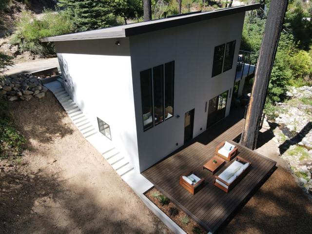 395 Boulder Brook Drive, Boulder Creek CA: https://media.crmls.org/mediaz/fbb80a37-40b2-43a3-b4db-5d8d2bbc793c.jpg
