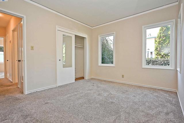 Image 19 of 51 For 181 Lewelling Blvd