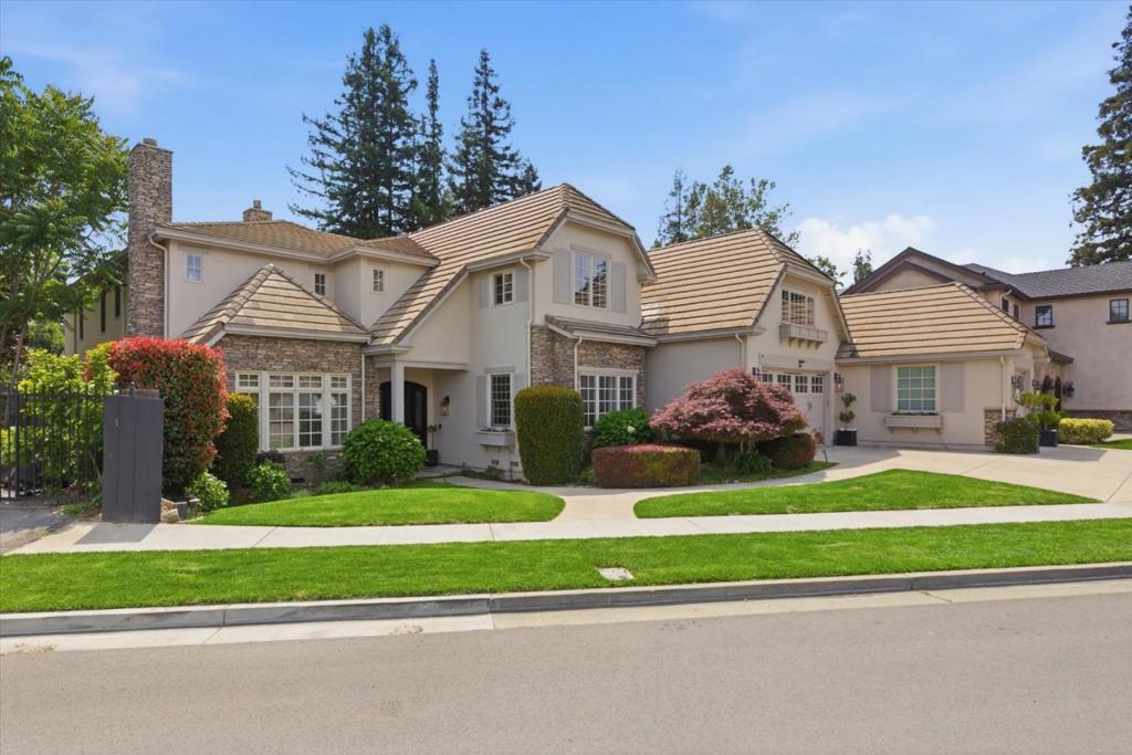 1951 Peregrino Drive