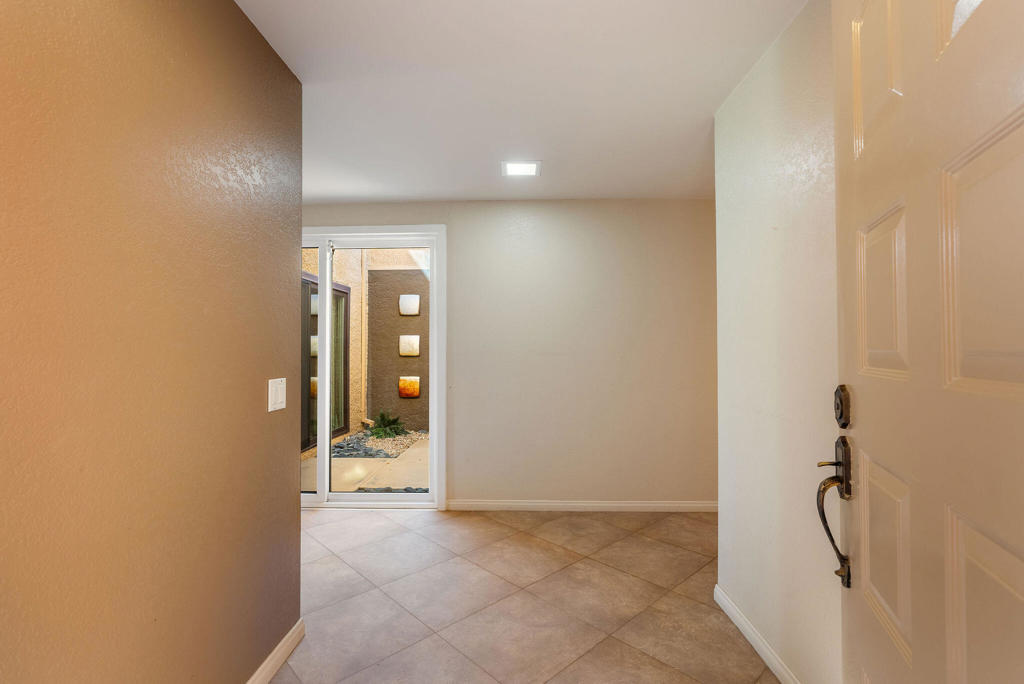 MLS #219138865DA image #2