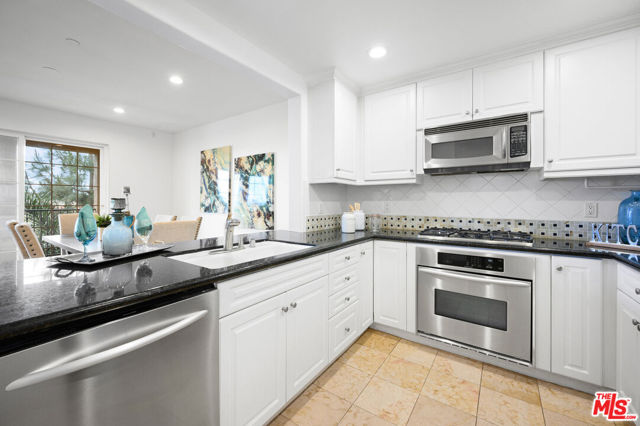 12975 AGUSTIN Place, 335 photo 7