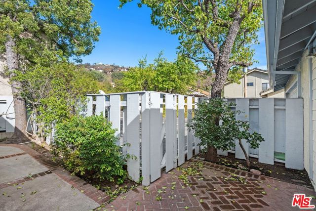 Drew Fenton | 1317 Avenida De Cortez Pacific Palisades CA | MLS: 7117370