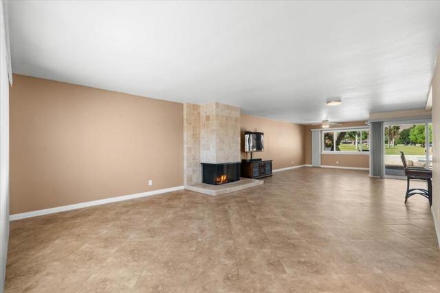 46205 Burroweed Lane, Palm Desert CA: https://media.crmls.org/mediaz/fbba9100-2c4d-4e75-a197-0e814abb836b.jpg