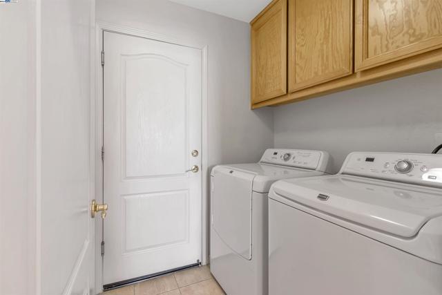 Image 41 of 53 For 2386 Pacifica Ct
