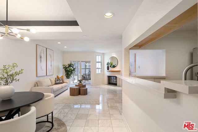 171 N Church Lane, Los Angeles CA: https://media.crmls.org/mediaz/fbbb4cf7-4492-4670-980d-b6f4797730f7.jpg