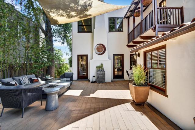 901 Laurel, San Mateo CA: https://media.crmls.org/mediaz/fbbba61c-a48f-47b1-8ef9-171b9a78d562.jpg
