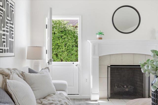 1019 Riverton Drive, San Carlos CA: https://media.crmls.org/mediaz/fbbec913-b67d-4d77-adee-4130f8392e5d.jpg