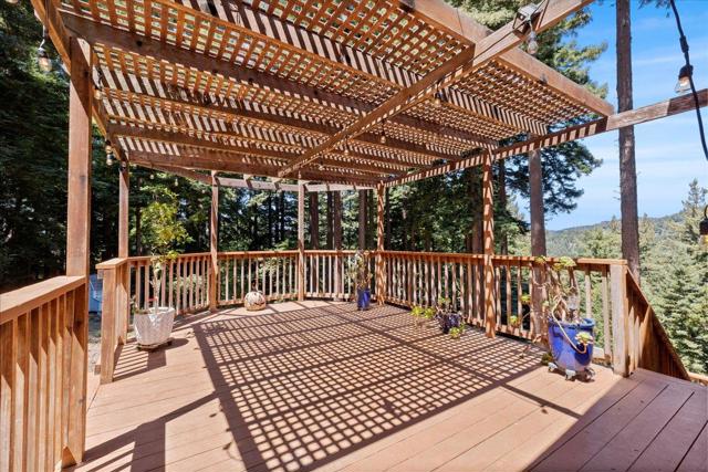 26000 Pierce Road, Los Gatos CA: https://media.crmls.org/mediaz/fbbf45fe-e096-4b1a-8b54-76110fe68083.jpg