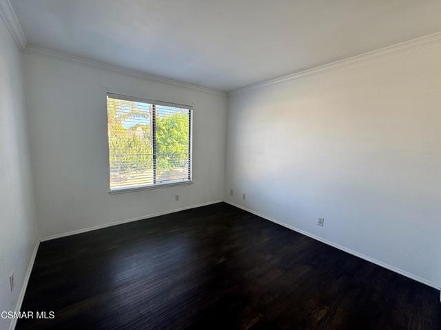 420 Village Road, Port Hueneme CA: https://media.crmls.org/mediaz/fbc0dd37-04da-47b3-a9af-540d700a37c6.jpg