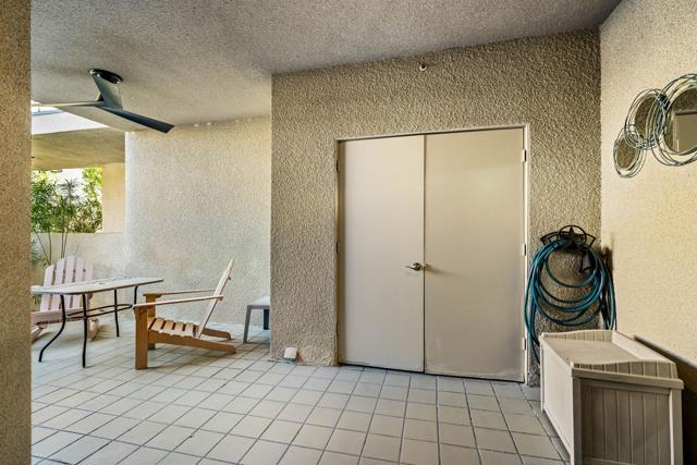 255 S Avenida Caballeros #302, Palm Springs, CA 92262