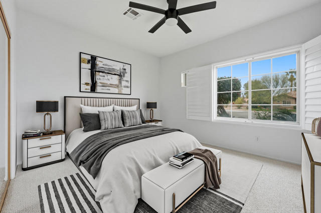 Image 29 of 42 For 78663 Como Court