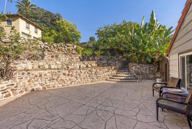 10013 Pandora Drive, La Mesa CA: https://media.crmls.org/mediaz/fbc1f977-5139-4768-b8f2-3bf0be8b92c4.jpg