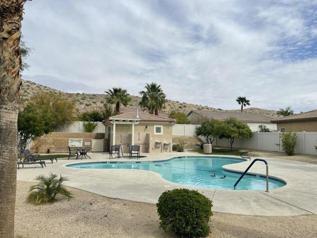 8747 Rockies Avenue, Desert Hot Springs CA: https://media.crmls.org/mediaz/fbc25422-25c6-496c-9d33-29a30b9afc42.jpg