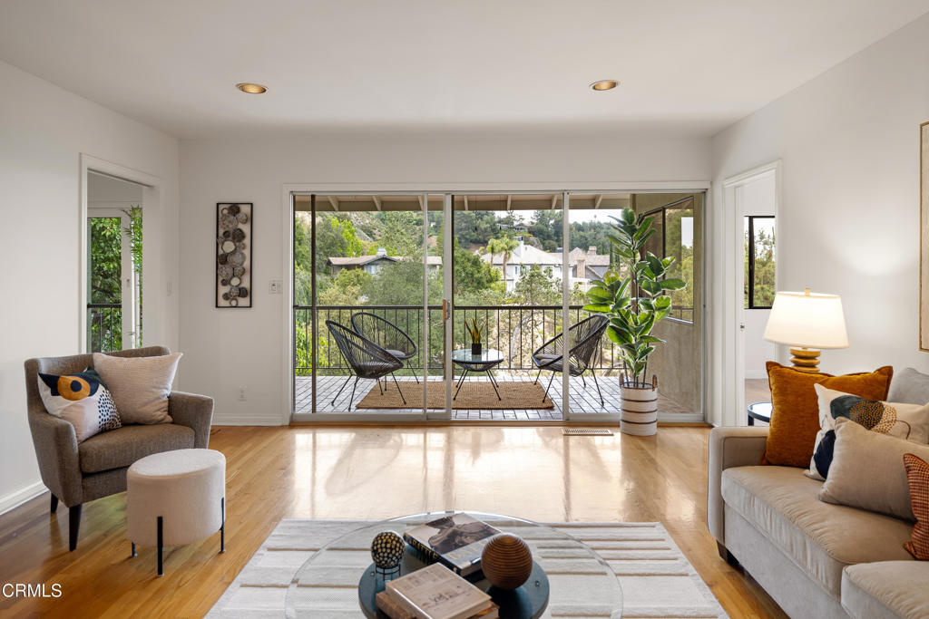 375 Berkshire Avenue La Canada Flintridge img 11