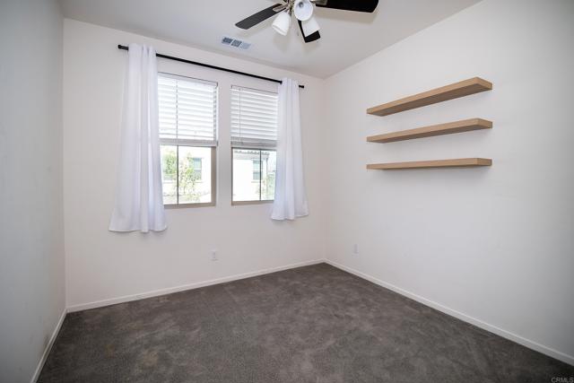 Detail Gallery Image 11 of 28 For 1291 Camino Carmelo #148,  Chula Vista,  CA 91913 - 3 Beds | 2/1 Baths