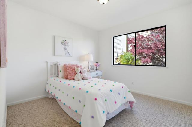 1190 Flying Fish Street, Foster City CA: https://media.crmls.org/mediaz/fbc367ea-e2d9-45ab-80e3-eb9612f0b750.jpg