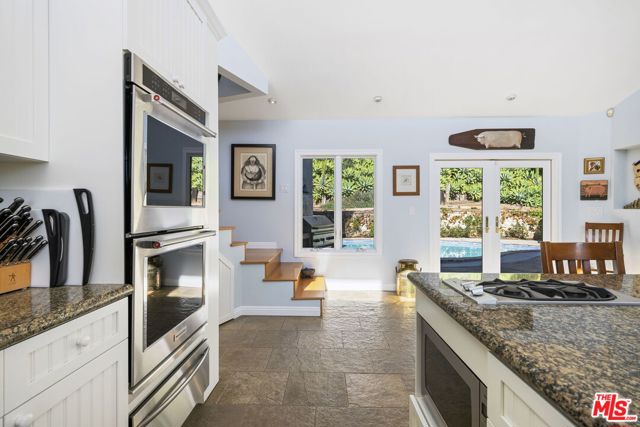 Drew Fenton | 11215 W Sunset Boulevard Los Angeles CA | MLS: 7520415 Drew Fenton | 11215 W Sunset Boulevard Los Angeles CA | MLS: 7520415