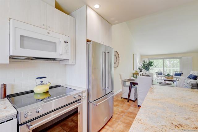 1982 Fairlee, Encinitas CA: https://media.crmls.org/mediaz/fbc4555f-c913-4ed7-bae1-29ececa1aaf4.jpg