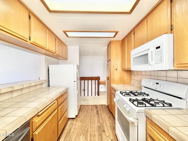 Detail Gallery Image 22 of 39 For 272 Cahuenga Dr, Oxnard,  CA 93035 - 3 Beds | 2 Baths