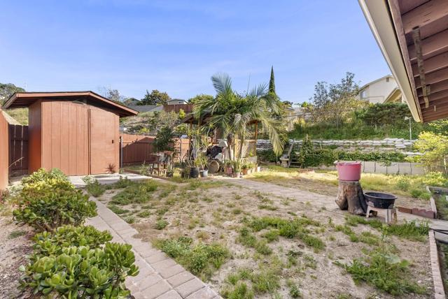 Detail Gallery Image 30 of 41 For 117 Shady Oak Road, San Diego,  CA 92114 - 4 Beds | 3 Baths