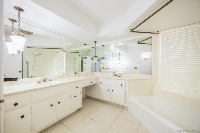 26463 Hamre Pl, Hemet CA: https://media.crmls.org/mediaz/fbc6f13d-e8c3-4137-8559-d07b0a6320e9.jpg