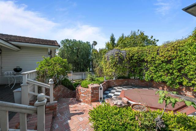 855 Country Club Drive, Chula Vista CA: https://media.crmls.org/mediaz/fbc7f93f-72ae-49ca-adb9-916906127330.jpg