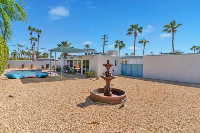 600 E Alexander Way, Palm Springs CA: https://media.crmls.org/mediaz/fbc8a424-382f-424c-a9c9-adc8d9364d47.jpg