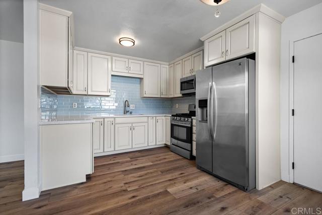 Detail Gallery Image 10 of 36 For 4908 Concho Pl, Oceanside,  CA 92057 - 4 Beds | 2 Baths