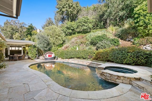 2552 Benedict Canyon Drive, Beverly Hills, California 90210, 3 Bedrooms Bedrooms, ,3 BathroomsBathrooms,Single Family Residence,For Sale,Benedict Canyon,24352349