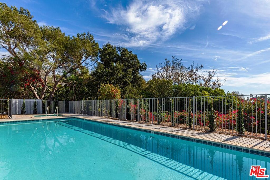 6459 SYCAMORE MEADOWS Drive