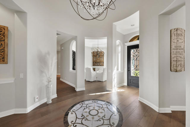 50465 Verano Drive, La Quinta CA: https://media.crmls.org/mediaz/fbca5c71-a019-43b7-97a9-4279e1f5036f.jpg