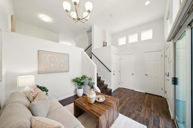 135 Frederick Court, Mountain View CA: https://media.crmls.org/mediaz/fbcb7101-1570-4edb-a25f-45558a2d3f18.jpg