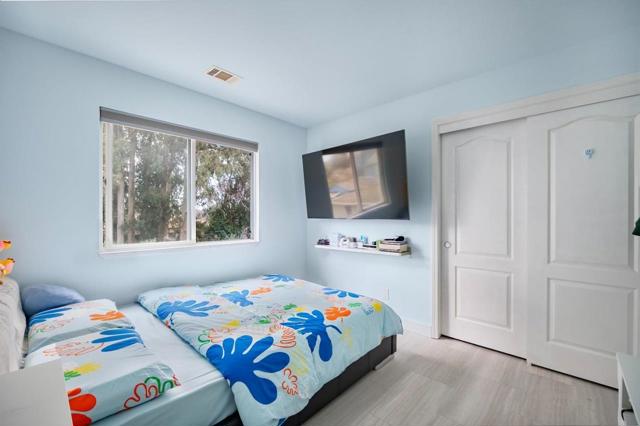 708 Raineer Court, San Leandro CA: https://media.crmls.org/mediaz/fbcbd0aa-a60c-45af-858b-81f8d7f202e5.jpg
