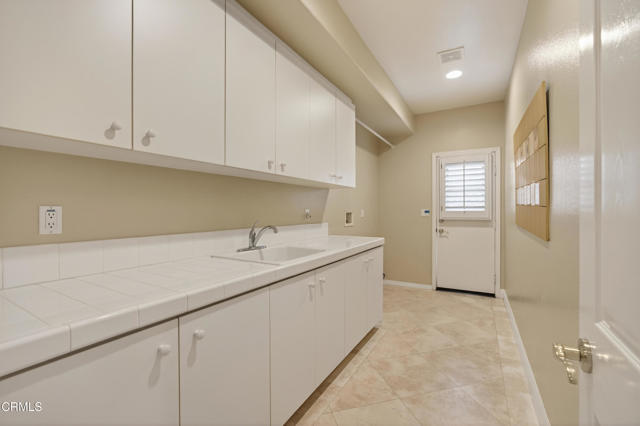 Detail Gallery Image 37 of 48 For 2830 Avenida De Autlan, Camarillo,  CA 93010 - 5 Beds | 4/1 Baths