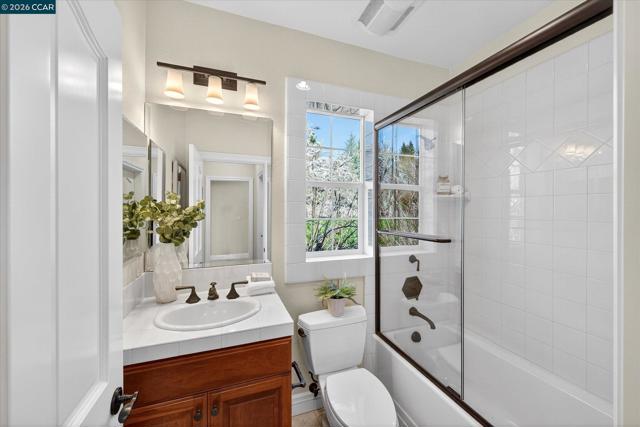 Image 42 of 60 For 3 Brooktree Dr