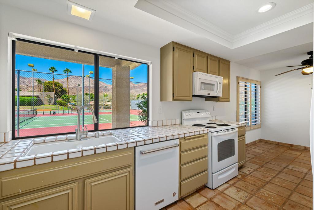 MLS #219141622DA image #47