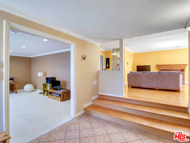 5720 El Rincon Way photo 12