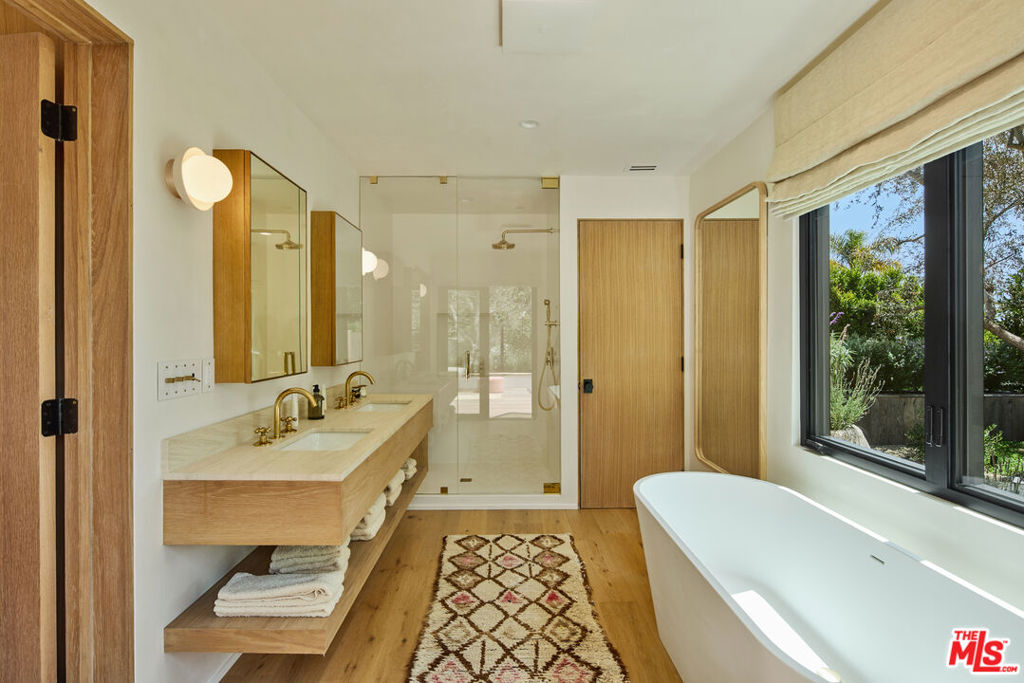 MLS #26850203 image #12