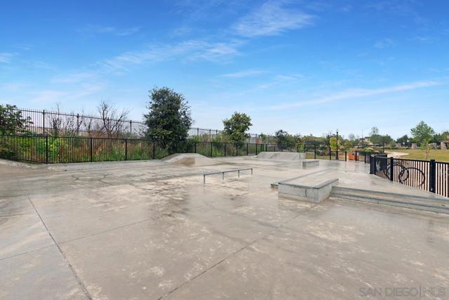 15501 Bristol Ridge Ter, San Diego CA: https://media.crmls.org/mediaz/fbcfcb1b-f3e1-4b4d-b7a5-c7ad24213ed8.jpg