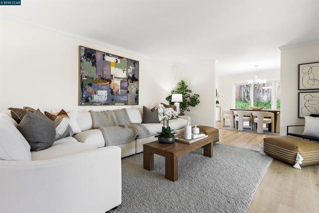 59 Shuey Dr, Moraga CA: https://media.crmls.org/mediaz/fbcfe8ba-d27c-47de-a1b2-af751e1b9205.jpg
