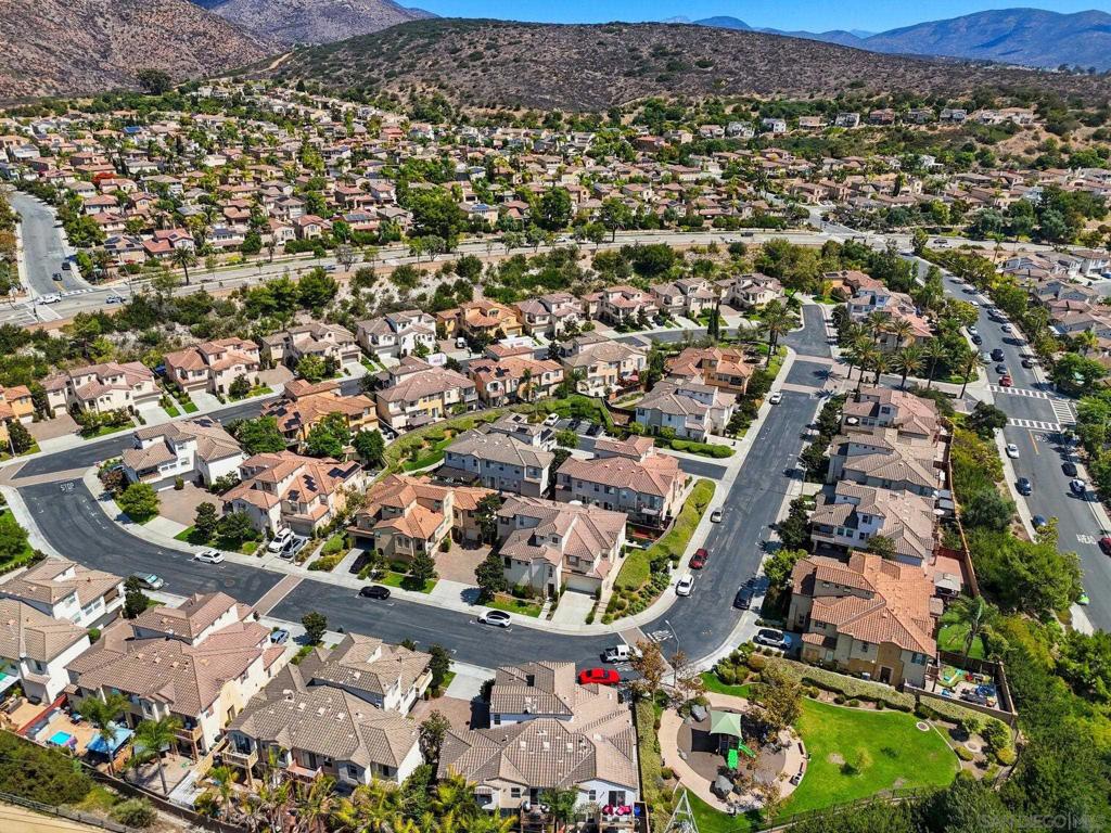 MLS #250039187SD image #31