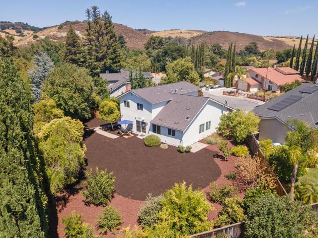 733 Grimswood Court, San Jose CA: https://media.crmls.org/mediaz/fbd0df99-d8ba-4a56-aba8-c945afb1c90e.jpg