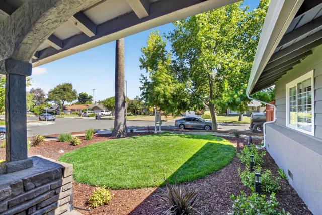 1549 Hilton Court, San Jose CA: https://media.crmls.org/mediaz/fbd168e0-f42c-4022-88e0-3cc7ce8cbccc.jpg
