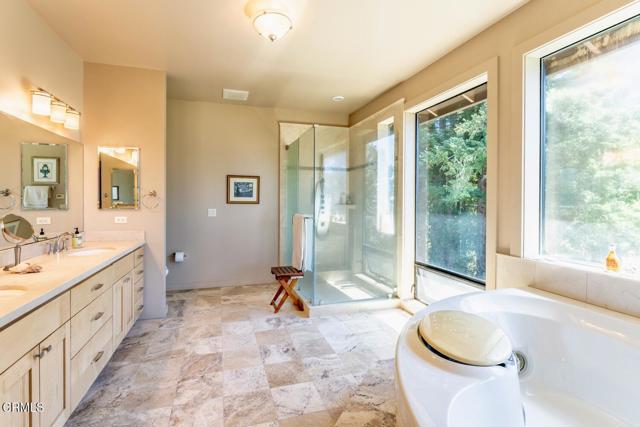 23901 Pacific Heights Drive, Westport CA: https://media.crmls.org/mediaz/fbd1f950-0144-4829-851c-20ac75379924.jpg