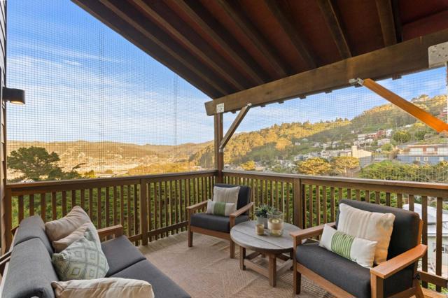 130 Blackburn Terrace, Pacifica CA: https://media.crmls.org/mediaz/fbd34af8-2978-4349-9c6b-6e79fd48cf4e.jpg