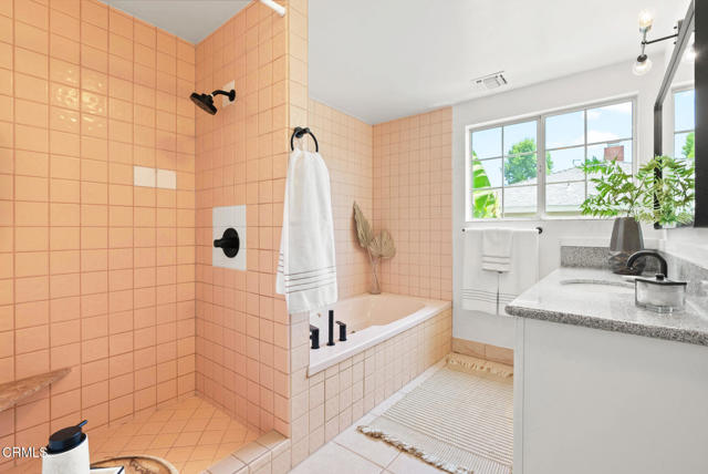 Detail Gallery Image 21 of 36 For 2376 Monte Vista St, Pasadena,  CA 91107 - 3 Beds | 1/1 Baths