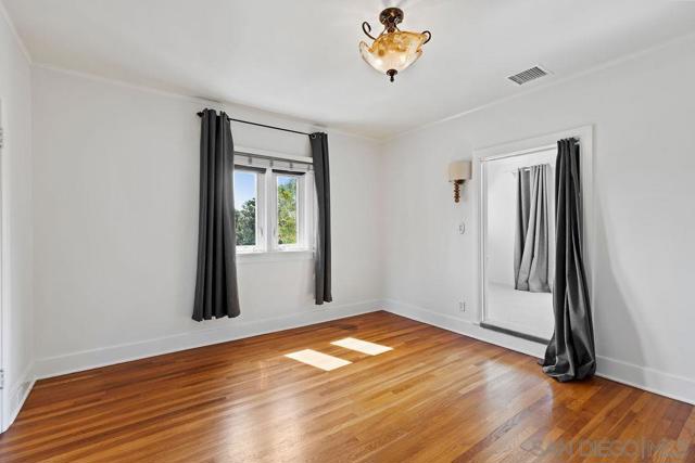 2302 Fort Stockton, San Diego CA: https://media.crmls.org/mediaz/fbd48132-45d7-4eb9-867d-d69b9e6b3d9b.jpg