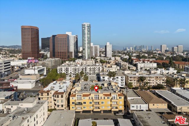 1225 Armacost Avenue, Los Angeles CA: https://media.crmls.org/mediaz/fbd49424-c38f-42c5-9b50-0b012f412f9e.jpg