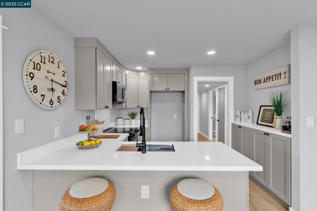 206 Princeton Ave, Vallejo CA: https://media.crmls.org/mediaz/fbd51be1-73c4-451b-9d6f-0fd7d72664e3.jpg